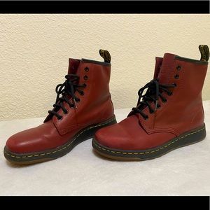 Dr. Marten’s Newton Cherry Red AirWair Boots Sz 7